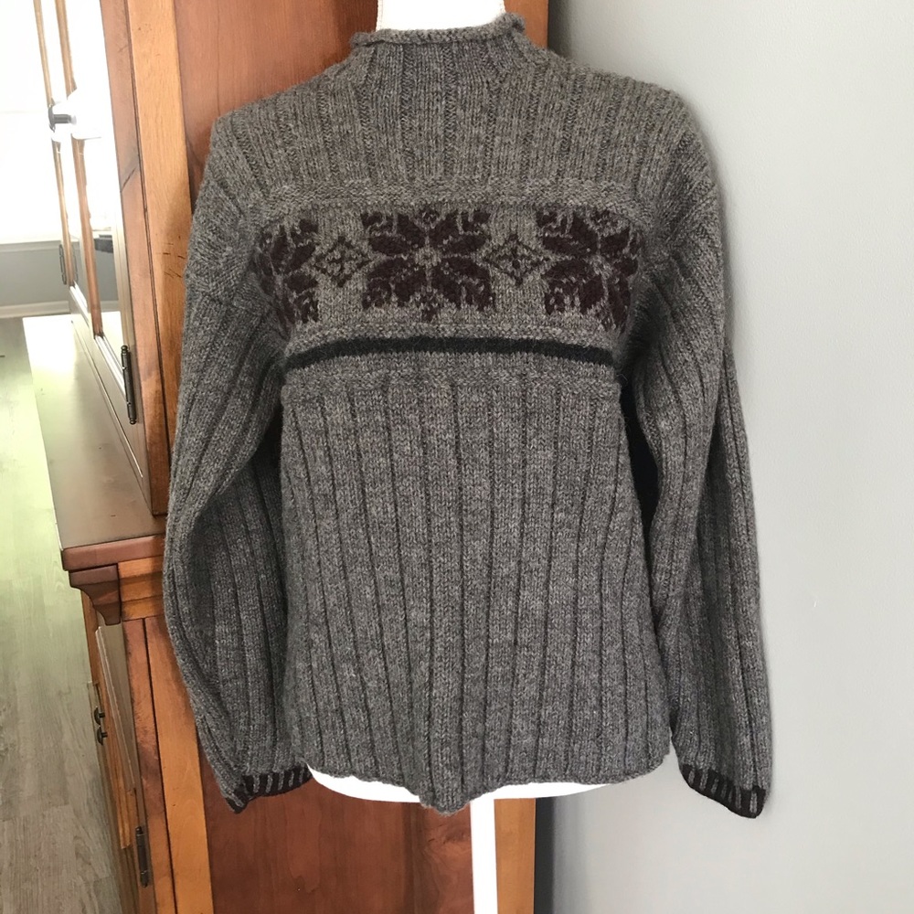 J.Crew Women’s Grey Wool Sweater Size Large